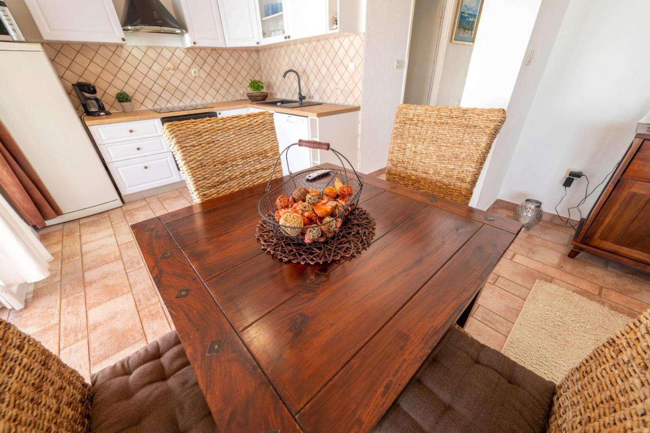 Apartment Busac 扎博里克 外观 照片